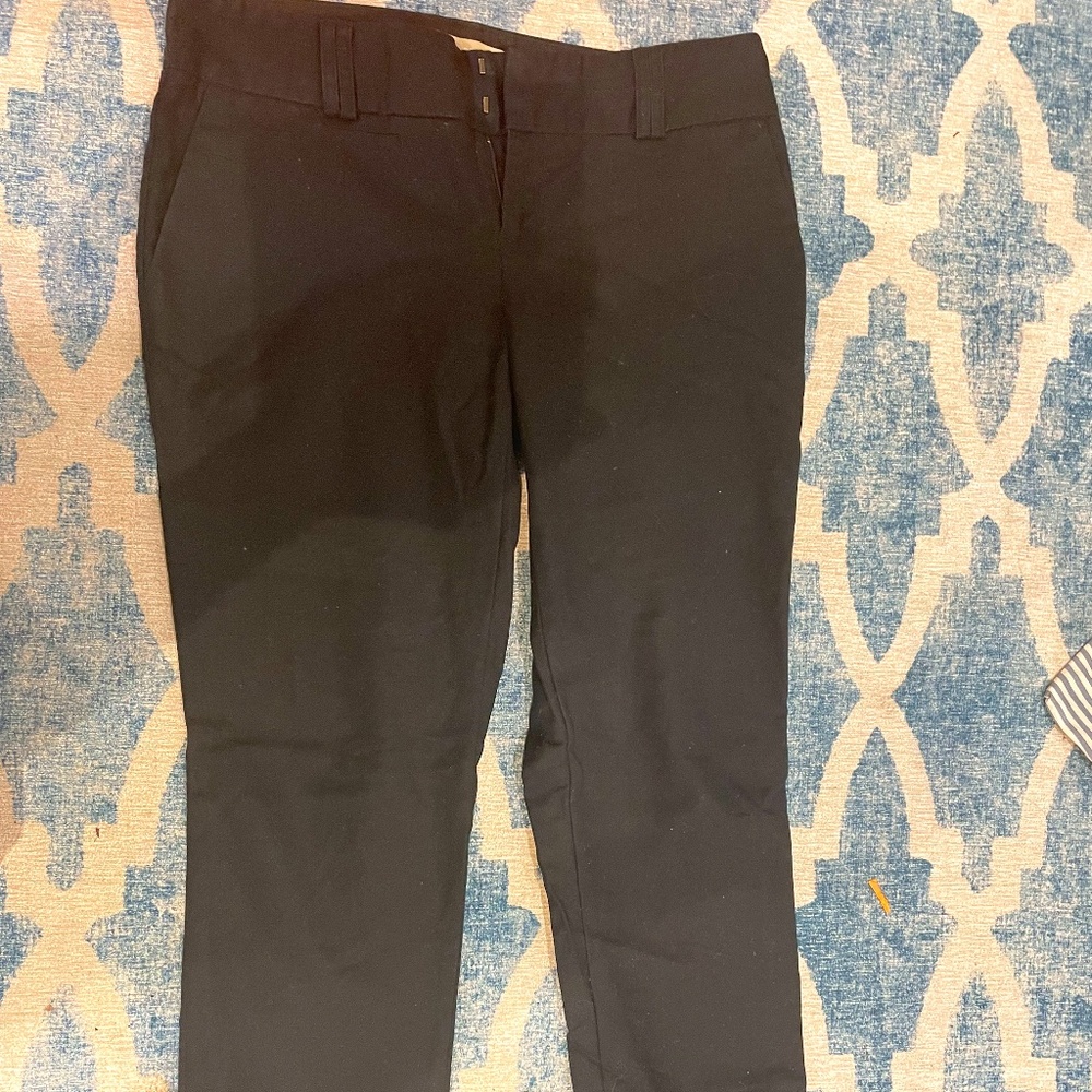 Banana Republic Classic Black Pant - 2 Petite Perfect for Summer